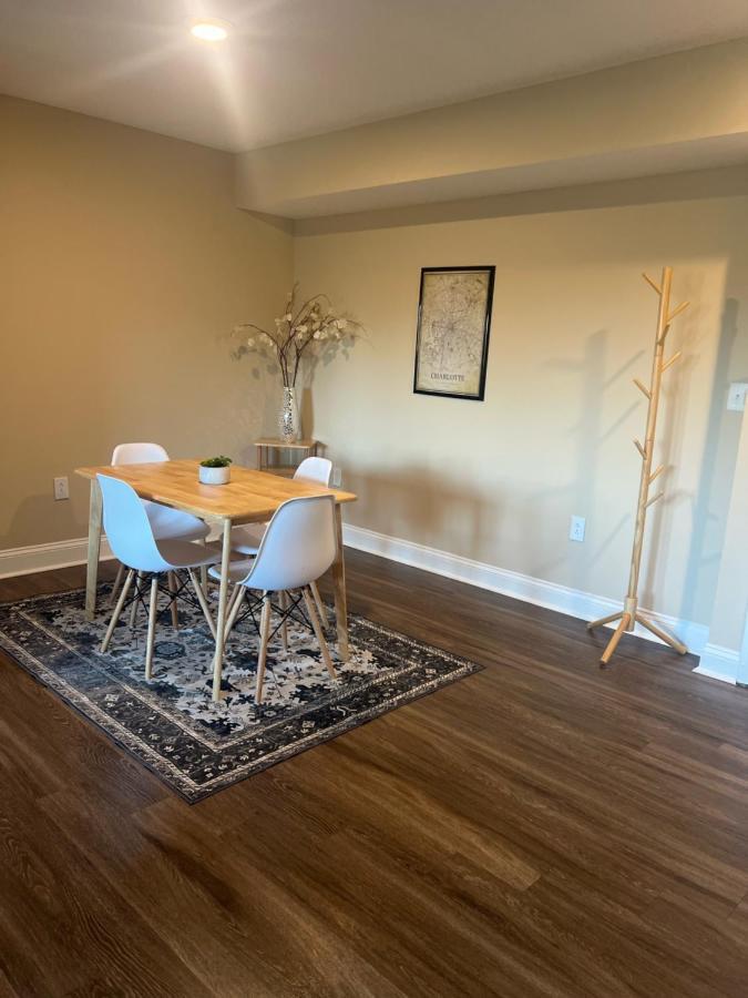 Spacious 2 Bed, 2 Bath Uptown Gem In The Heart Of The City-Parking-Wi-Fi-Balcony Cgv Charlotte Exterior photo