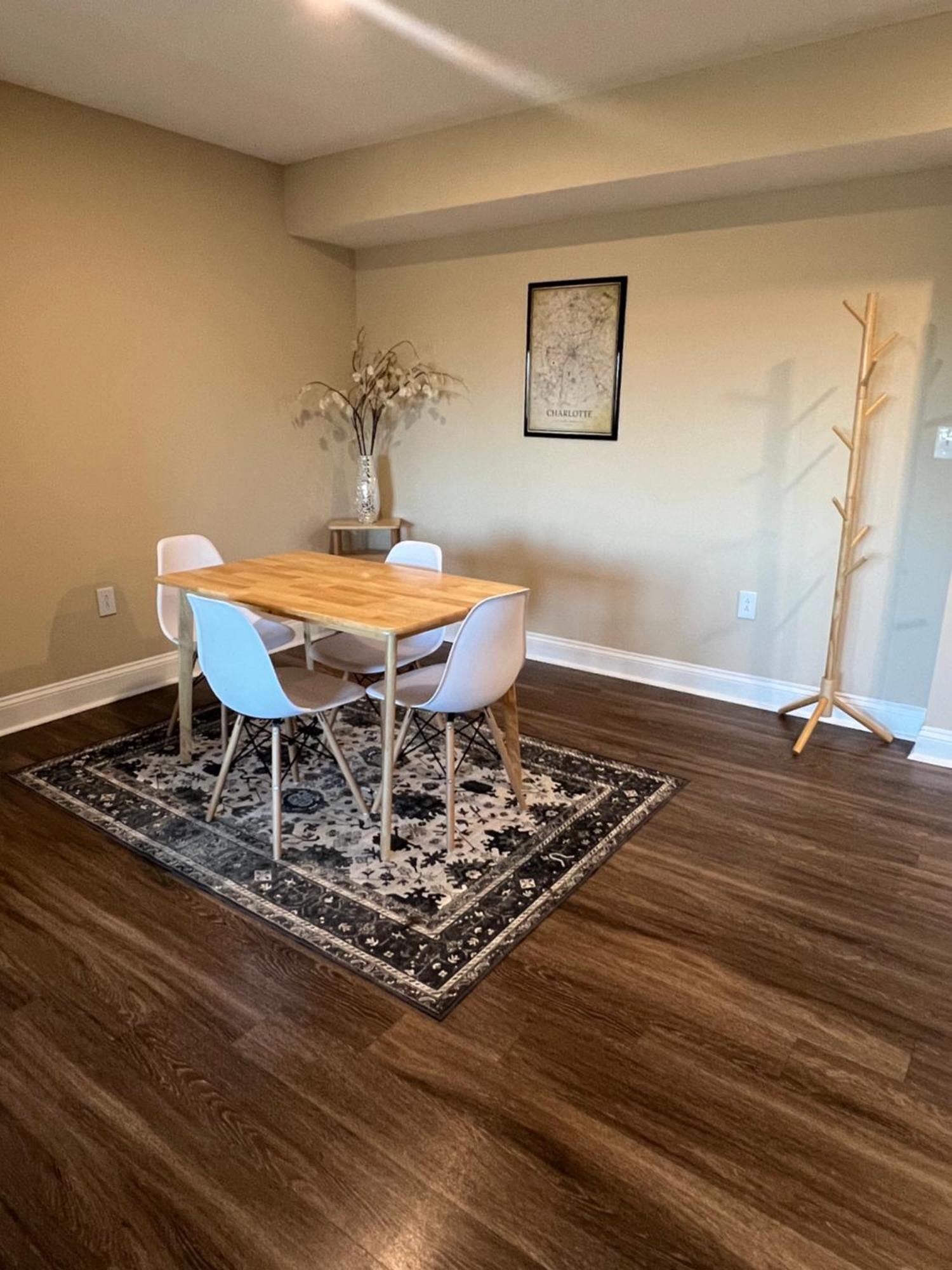 Spacious 2 Bed, 2 Bath Uptown Gem In The Heart Of The City-Parking-Wi-Fi-Balcony Cgv Charlotte Exterior photo
