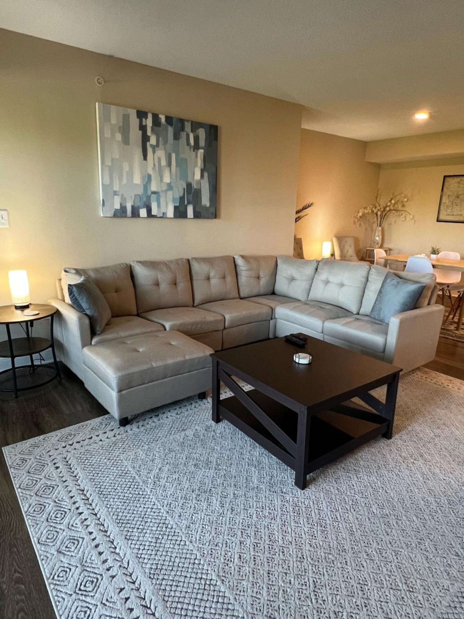 Spacious 2 Bed, 2 Bath Uptown Gem In The Heart Of The City-Parking-Wi-Fi-Balcony Cgv Charlotte Exterior photo